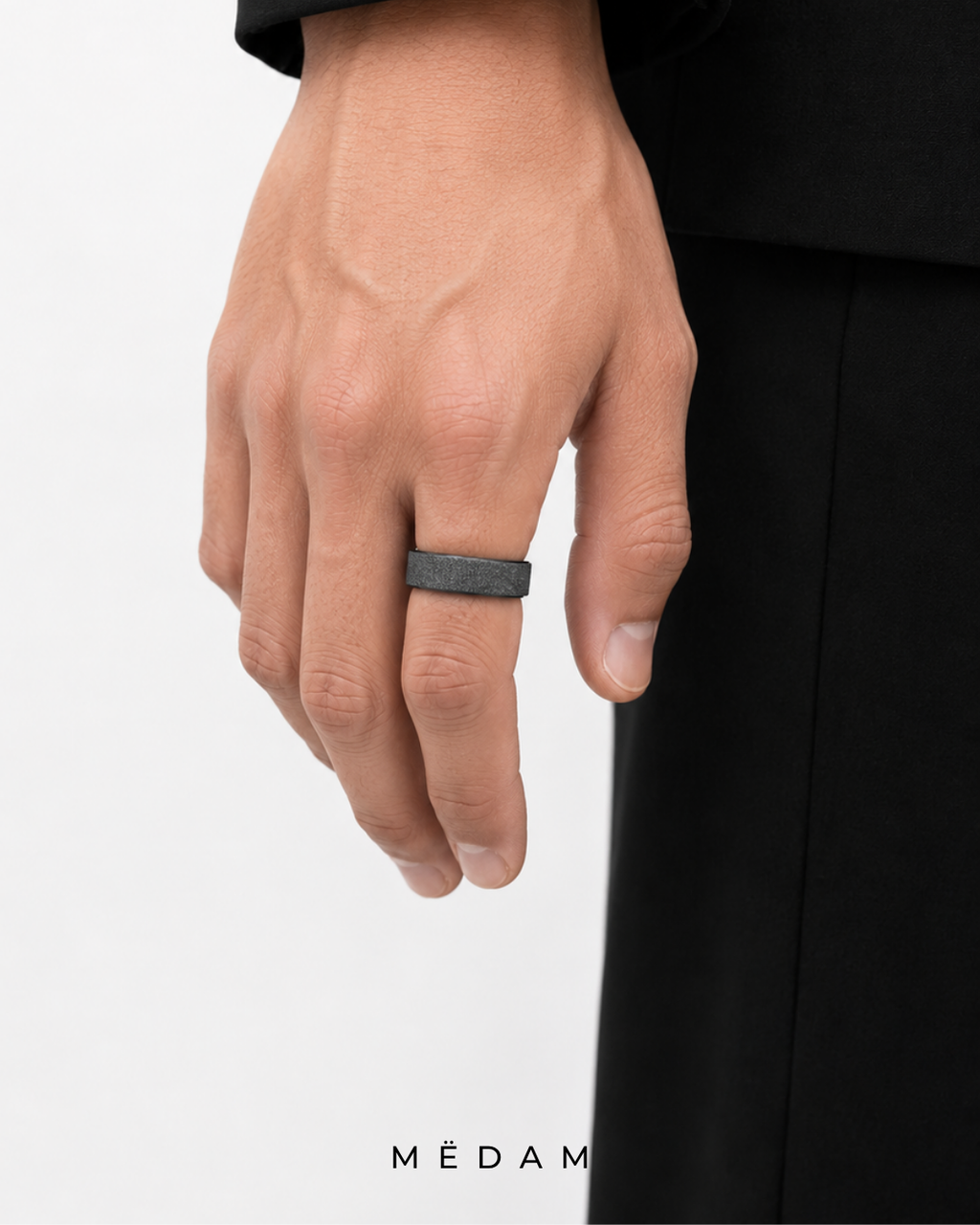Nhẫn Obsidian