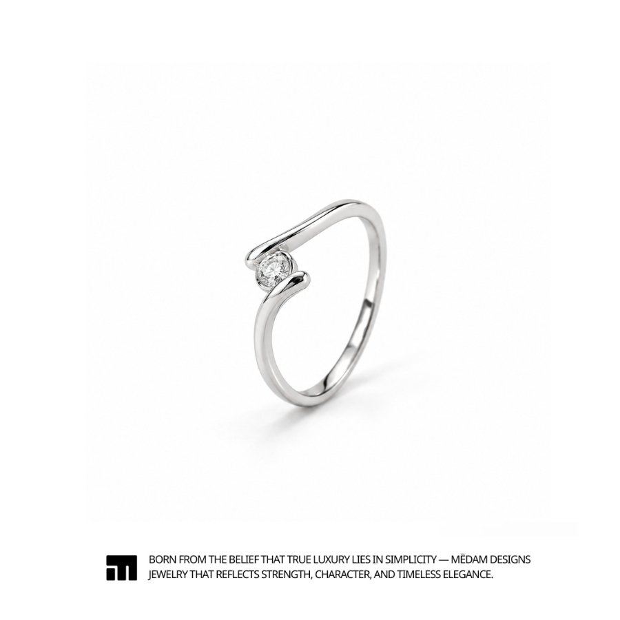 Luna Ring